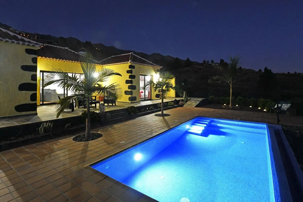 הוילה טיחראפה Casa Pino Arujo ספרד